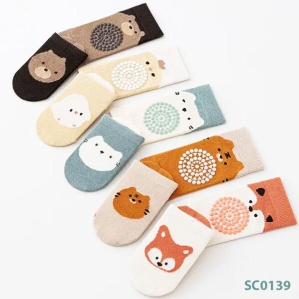 شراب شتوي مانع للانزلاق + حماية ركبة