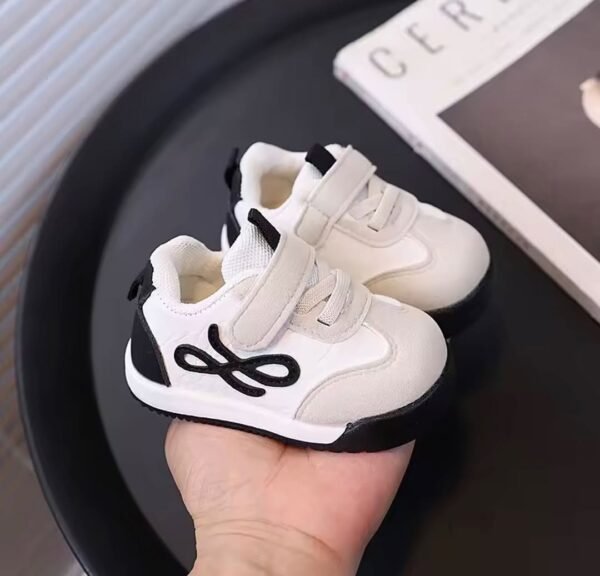 كوتشي أطفال