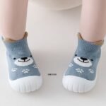 سكيتشر نعل سيليكون