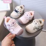 ⁦Cute Panda Baby Shoes⁩ - الصورة ⁦2⁩